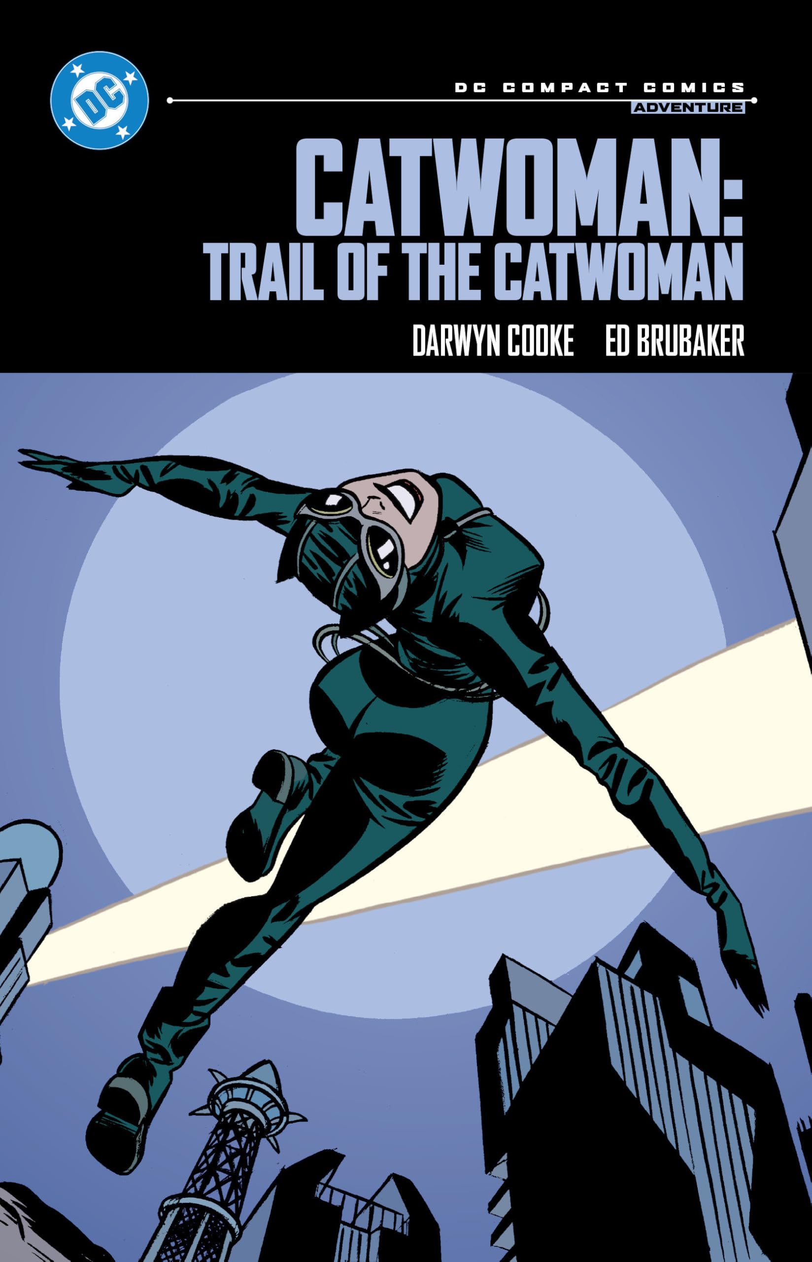 Catwoman: Trail of the Catwoman (DC Compact Comics Edition)