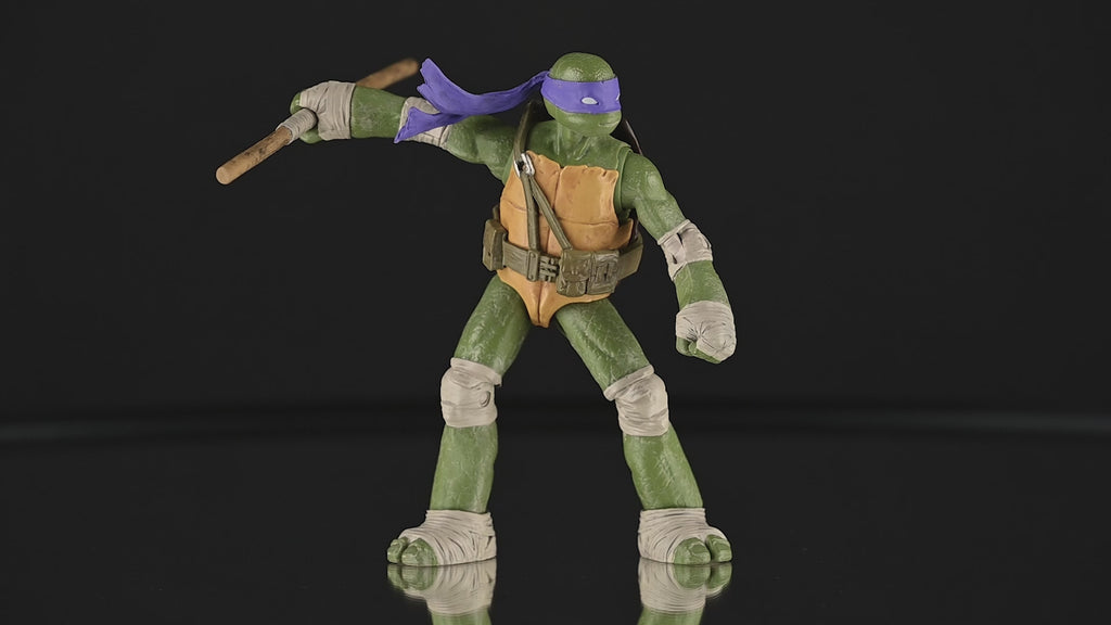 Teenage Mutant Ninja Turtles (Page Punchers) Donatello 5in Action Figure